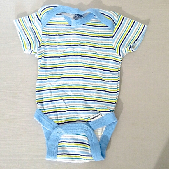 Newborn Onesie | Shortsleeved Pyjama One Piece - Picture 1 of 2